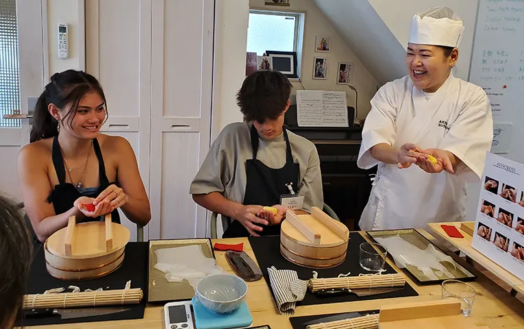 Optional tours sushi making