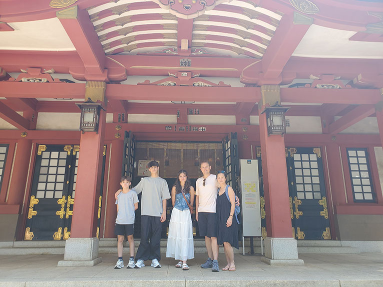 Custom private tour at Gotokuji