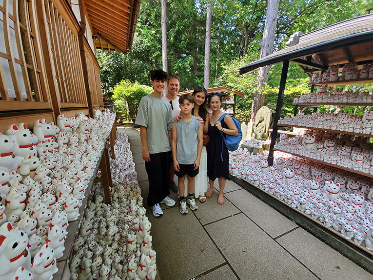 Custom private tour at Gotokuji