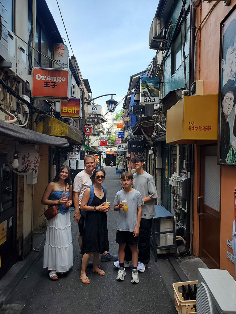 Explore Downtown Tokyo Yanaka ginza