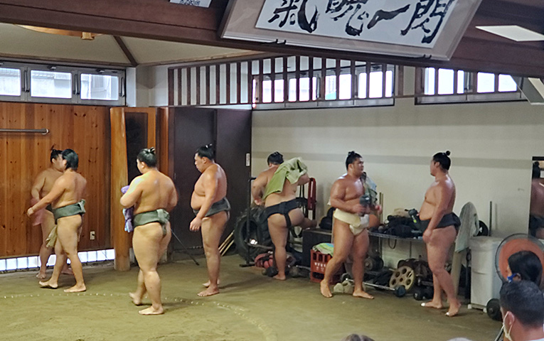 Photo with Sumo wrestlers