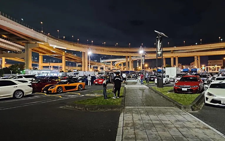 JDM Car meeting at Daikoku PA