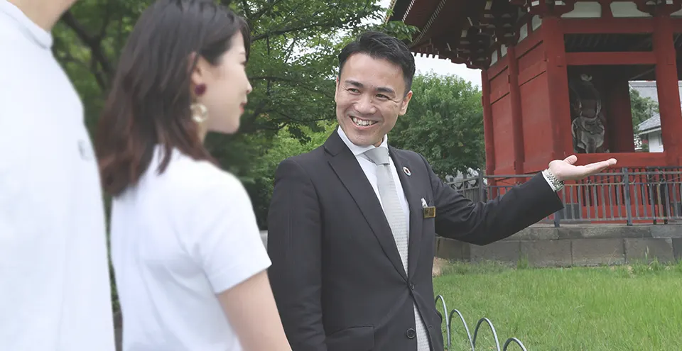 Friendly and knowledgeable chauffeur