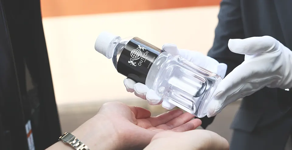 WiFi, snacks, and bottled water