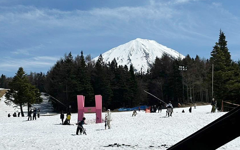 Snow Fun Near Fuji