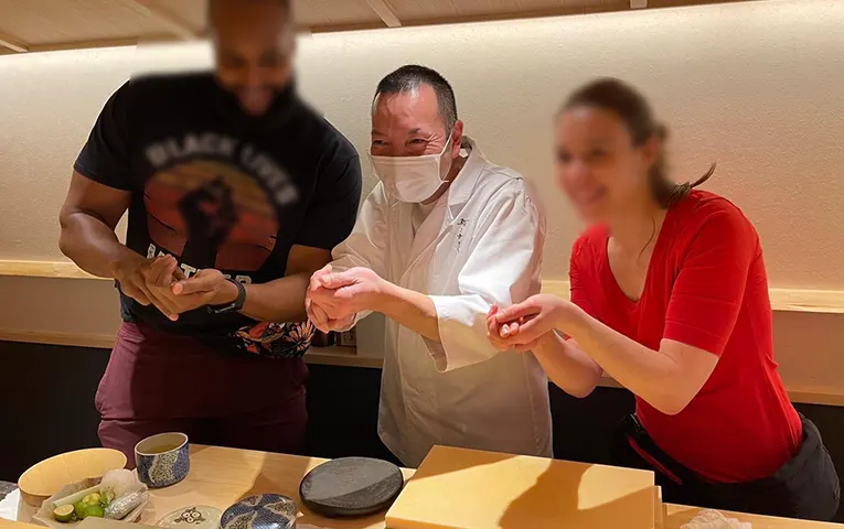 Sushi making experience